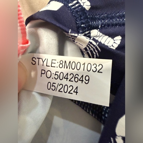 NWT Vineyard Vines Baby Lobster Long Sleeve One Piece Swimsuit Size 3-6 Months - Picture 8 of 9